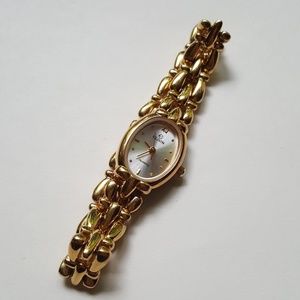 Elgin watch gold chain link ladies small